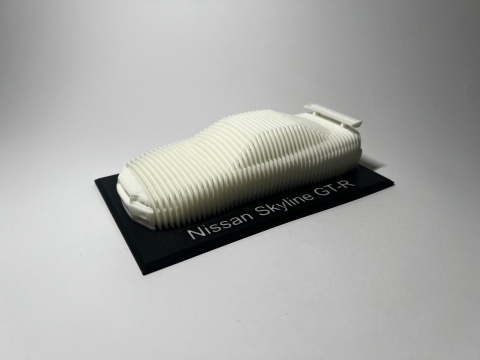 Nissan Skyline GT-R - model warstwowy