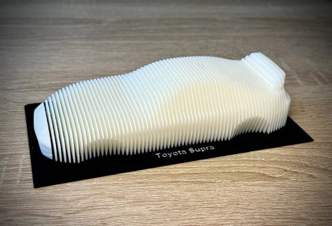 Toyota Supra figurka - model warstwowy